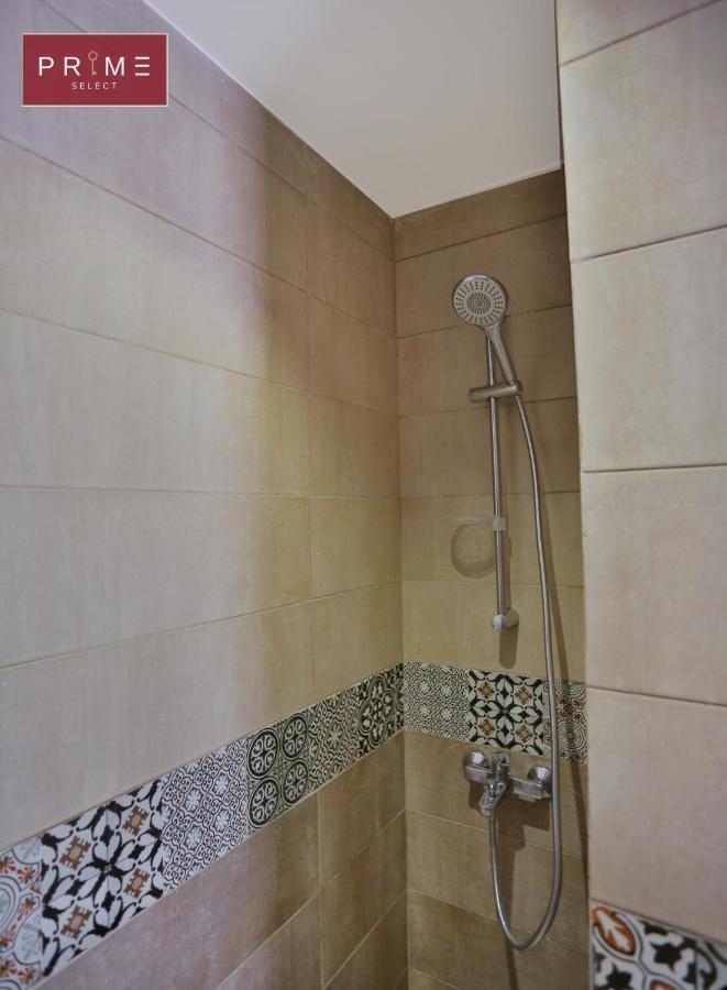 Prime Select Point 90 Mall Cairo Exterior photo